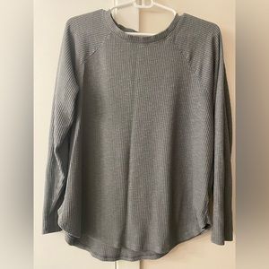 American Eagle plus long sleeve shirt, army/olive green, size Medium